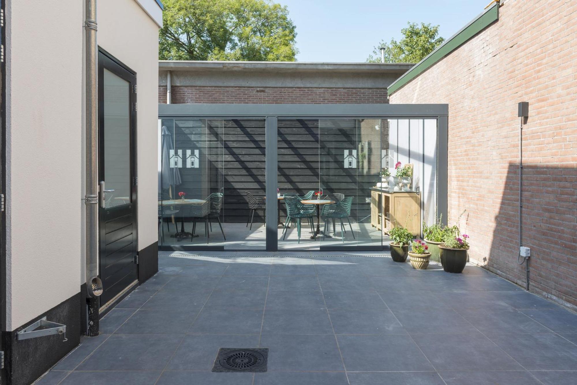 Petite Room With Wifi, Ac, And Shared Kitchen Tilburg Exterior photo