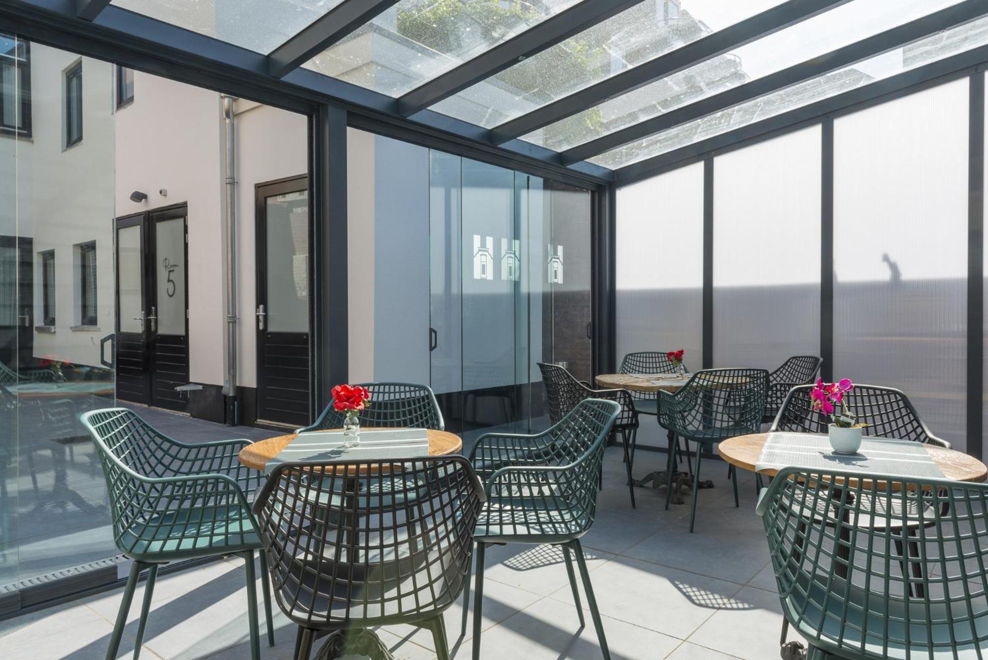 Petite Room With Wifi, Ac, And Shared Kitchen Tilburg Exterior photo